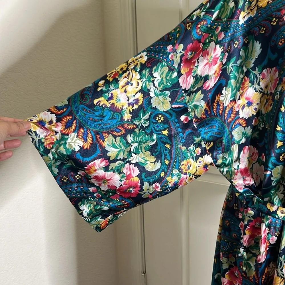 Vintage Victoria's Secret Gold Label Robe Kimono Floral Paisley Silky Satin OSFA